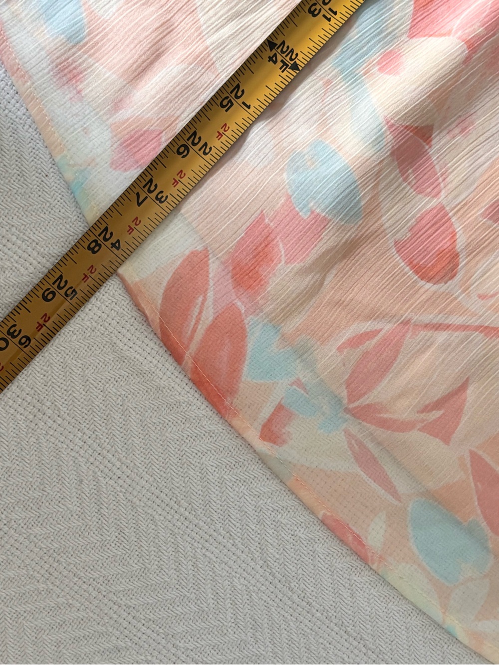 LC Lauren Conrad Peach Pink Floral Off-Shoulder Blouse - Picture 6 of 9